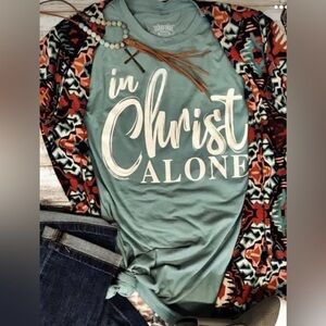 Texas True Thread In Christ Alone Womens Size Medium Sage Christian T-Shirt